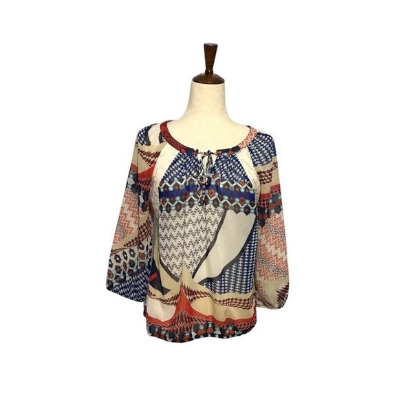 Beige Women's Tie Front Top Elastic Sleeves Lace Detail SM - Picture 2 of 10